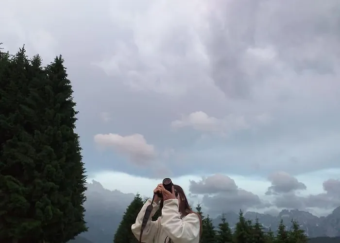 Tabia Di Francesca - Fienile Tra Le Montagne Silenziose * Candide